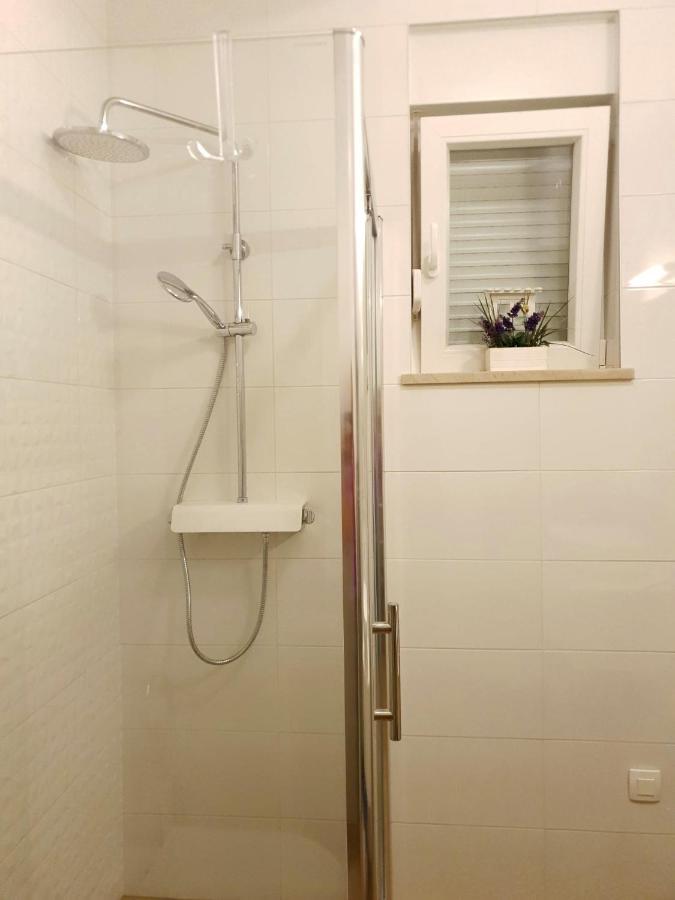 Orchid Seaview Apartment With Garage Parking ザトン エクステリア 写真