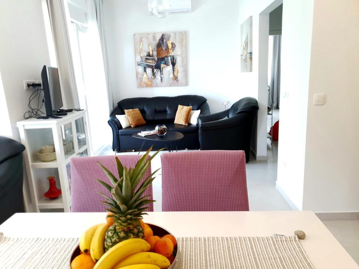 Orchid Seaview Apartment With Garage Parking ザトン エクステリア 写真